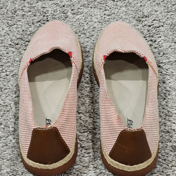 Trotters Espadrille Style Casual Slip-On Size 8 - Picture 7 of 15